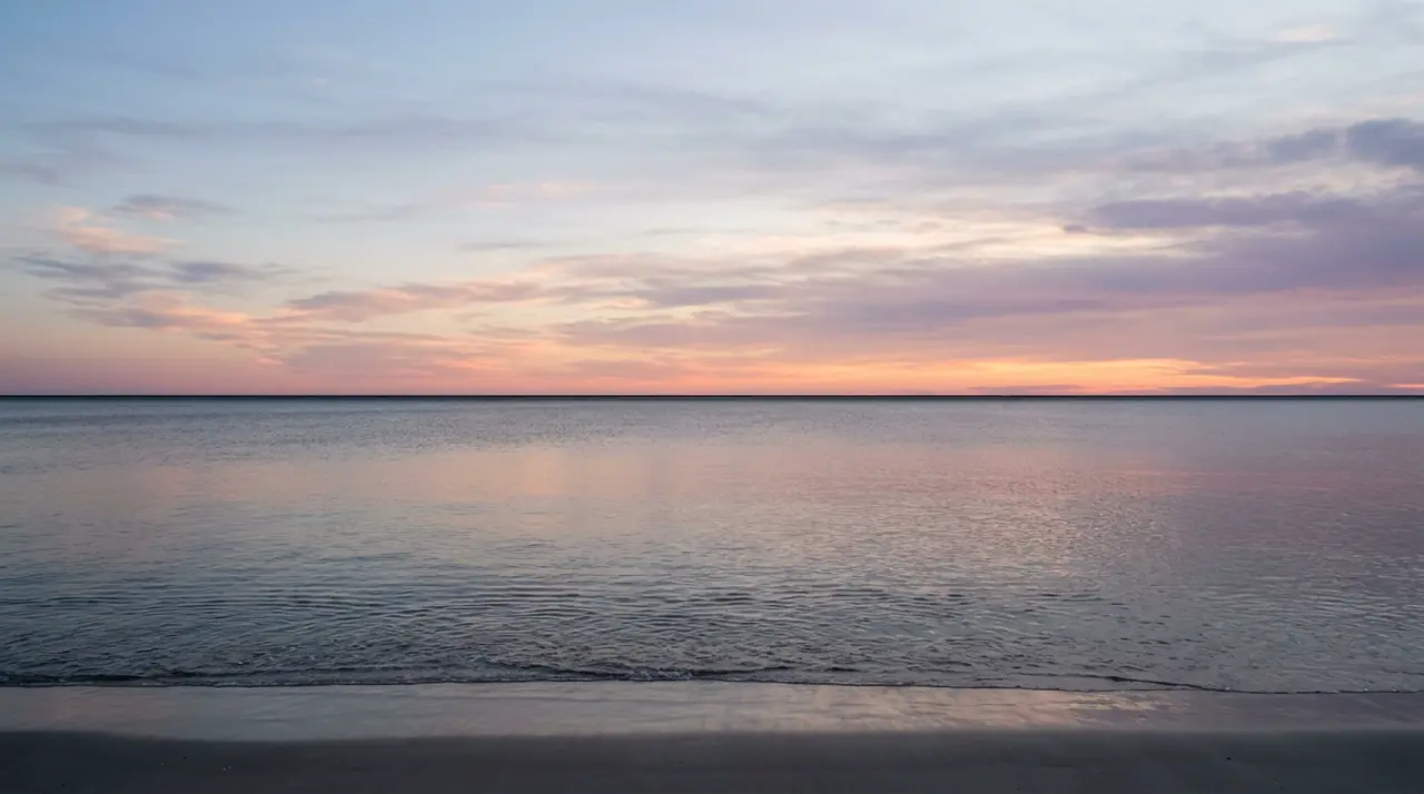 Flat earth horizon